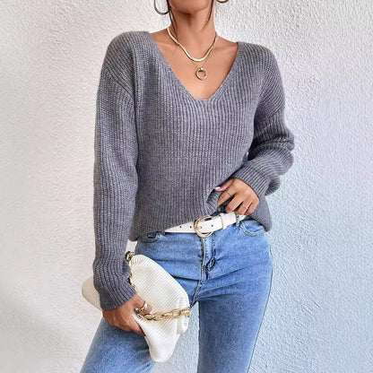 Pull cachemire , col en V, sans dos .